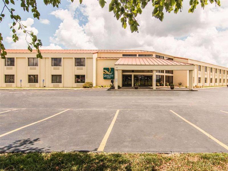 Quality Inn Foristell Exterior photo
